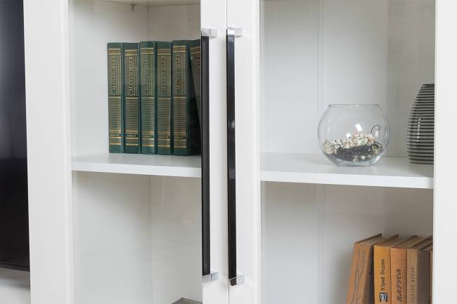 Комод с сервантом Валенсия цвет белый шагрень